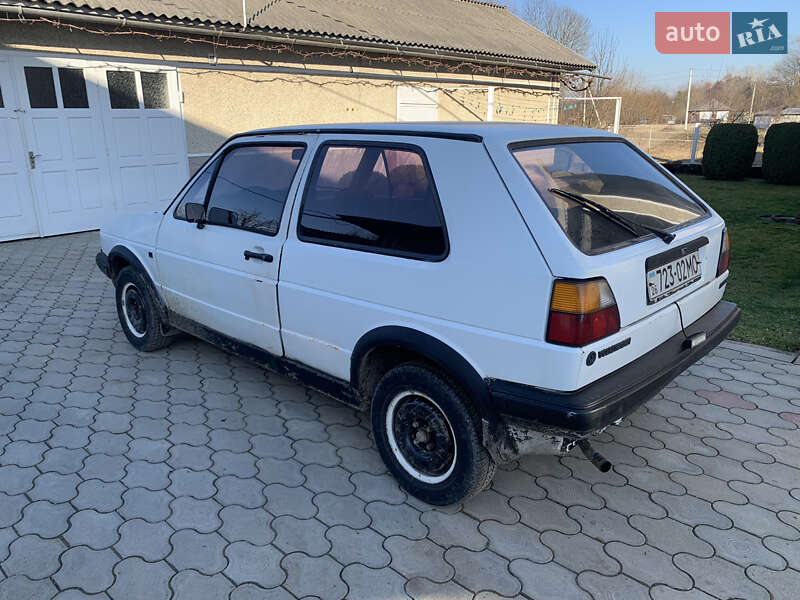 Хэтчбек Volkswagen Golf 1986 в Косове