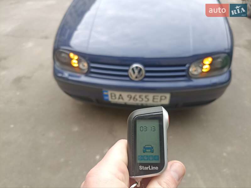 Хэтчбек Volkswagen Golf 2000 в Желтых Водах