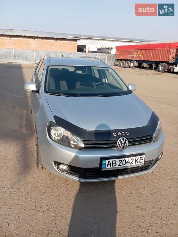 Универсал Volkswagen Golf 2011 в Виннице