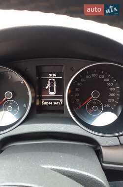 Універсал Volkswagen Golf 2013 в 