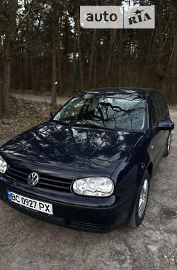 Хэтчбек Volkswagen Golf 2001 в Львове