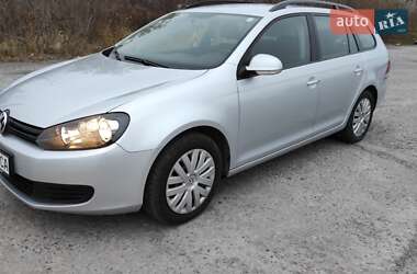 Универсал Volkswagen Golf 2011 в 