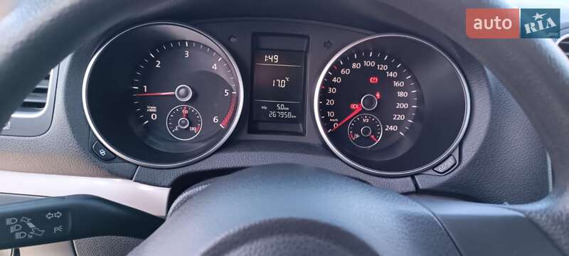 Универсал Volkswagen Golf 2011 в Ровно