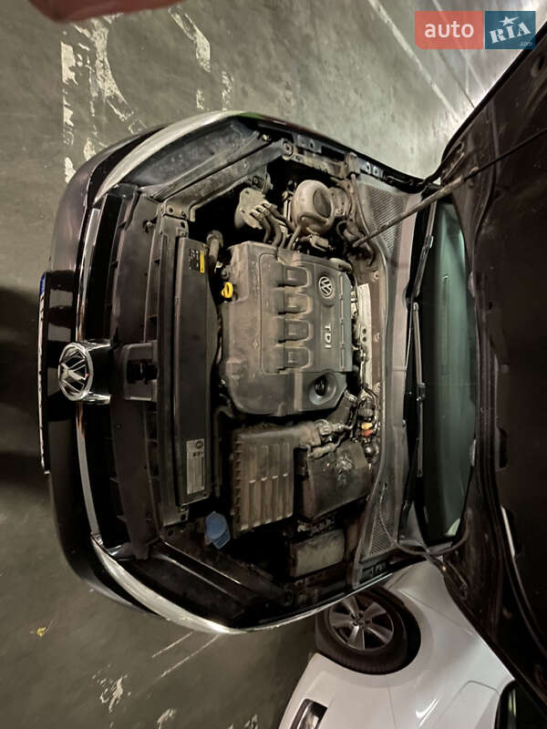 Универсал Volkswagen Golf 2014 в Львове