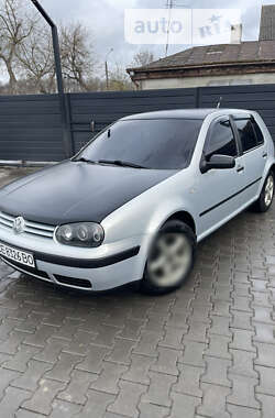 Хетчбек Volkswagen Golf 1999 в Заставній