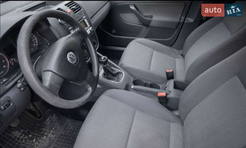 Универсал Volkswagen Golf 2008 в Кутах