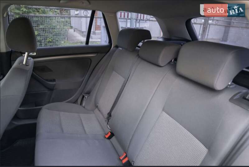 Универсал Volkswagen Golf 2008 в Кутах