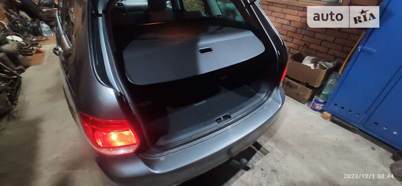 Универсал Volkswagen Golf 2009 в Ахтырке