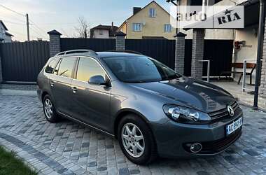 Универсал Volkswagen Golf 2010 в Луцке