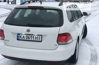 Универсал Volkswagen Golf 2009 в Киеве