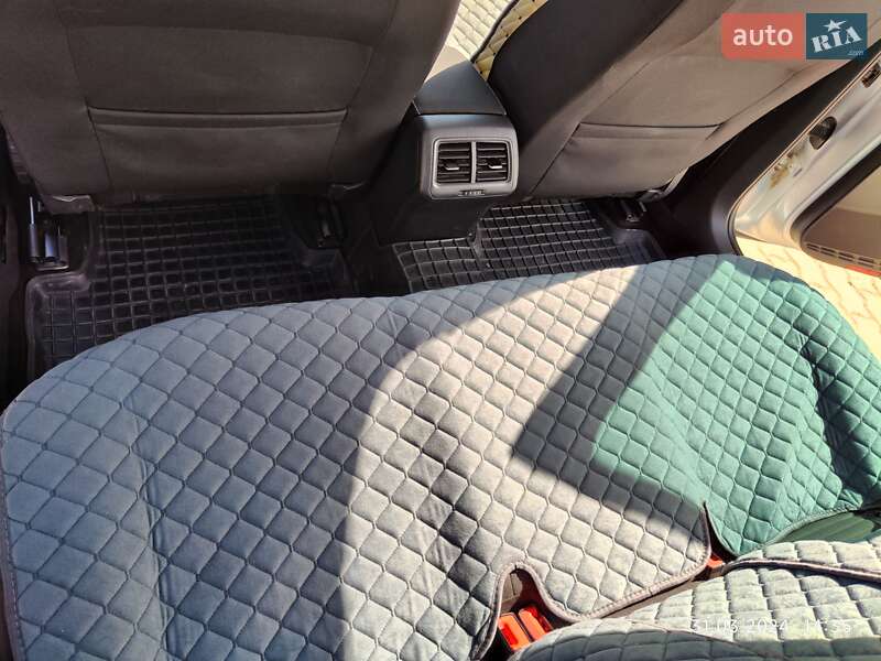 Универсал Volkswagen Golf 2014 в Сокирянах