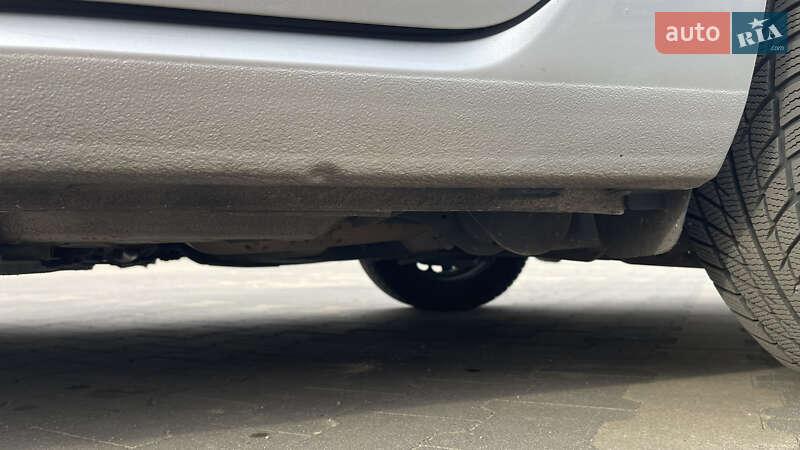 Універсал Volkswagen Golf 2015 в Львові