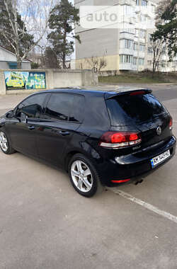 Хэтчбек Volkswagen Golf 2009 в Житомире