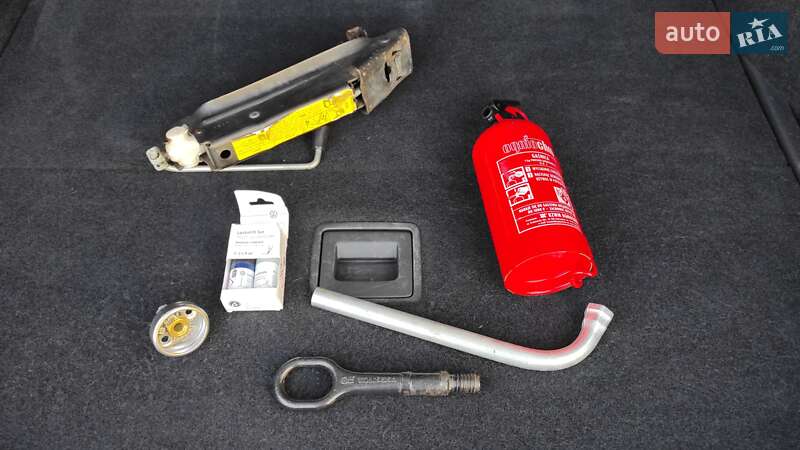 Универсал Volkswagen Golf 2008 в Львове