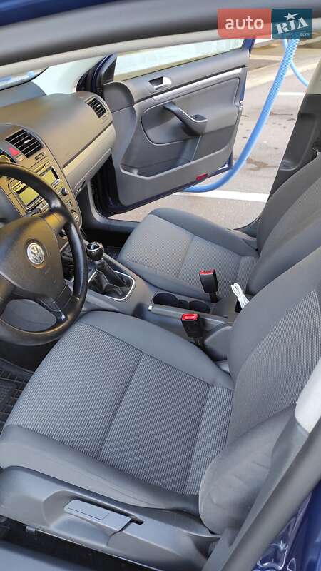 Универсал Volkswagen Golf 2008 в Львове