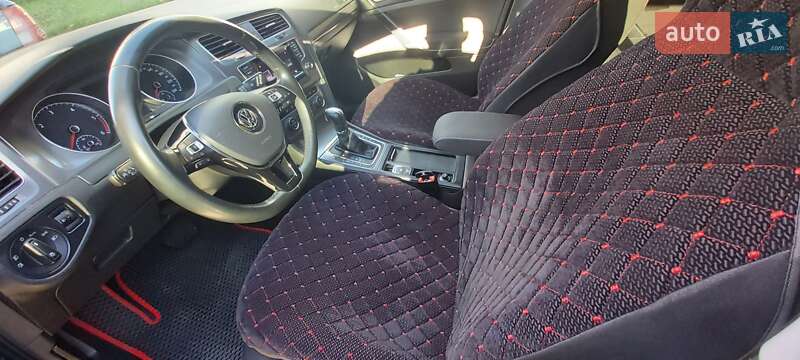 Універсал Volkswagen Golf 2014 в Одесі
