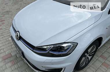 Хетчбек Volkswagen Golf 2018 в Києві