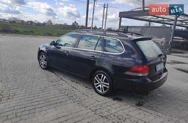 Універсал Volkswagen Golf 2010 в Самборі