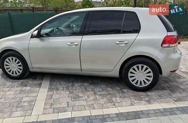 Хэтчбек Volkswagen Golf 2009 в Ужгороде