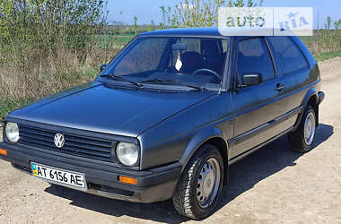Хэтчбек Volkswagen Golf 1987 в Городенке