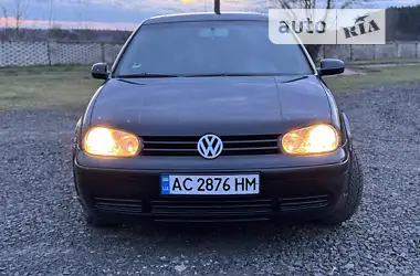 Volkswagen Golf 2003