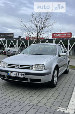 Хетчбек Volkswagen Golf 2001 в Хмельницькому