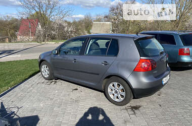 Хетчбек Volkswagen Golf 2006 в Фастові