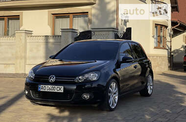 Хэтчбек Volkswagen Golf 2009 в Иршаве