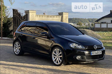 Хэтчбек Volkswagen Golf 2009 в Иршаве