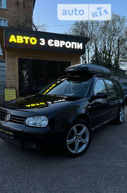 Хэтчбек Volkswagen Golf 2003 в Чернигове