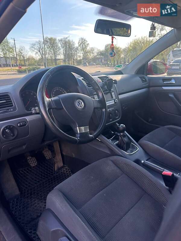 Универсал Volkswagen Golf 2008 в Житомире