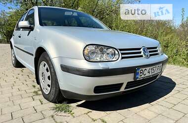 Хэтчбек Volkswagen Golf 2000 в Львове