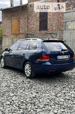 Универсал Volkswagen Golf 2010 в Хмельницком