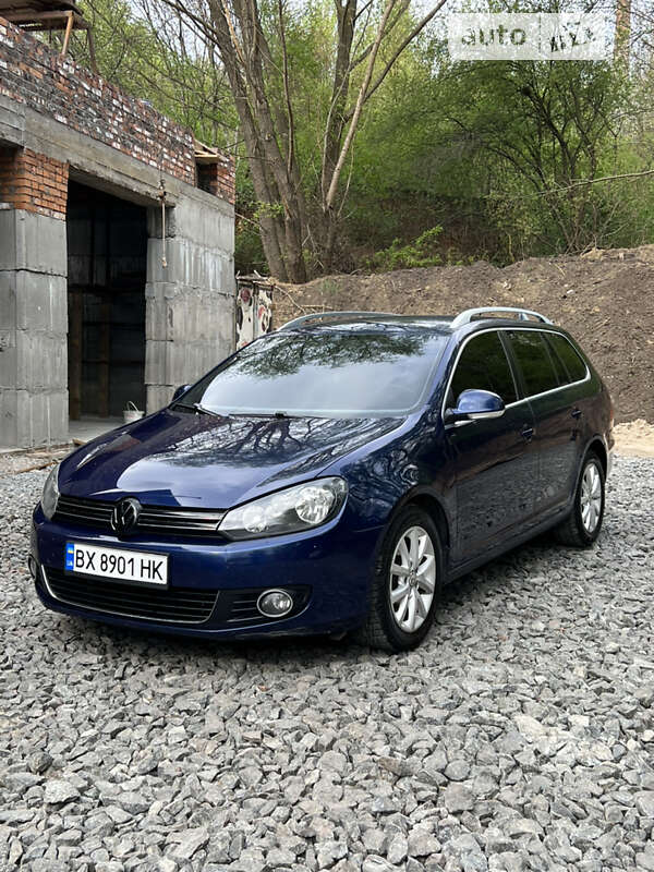 Универсал Volkswagen Golf 2010 в Хмельницком