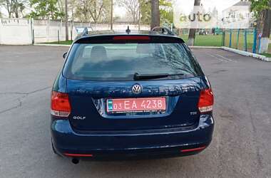 Универсал Volkswagen Golf 2010 в Теплике