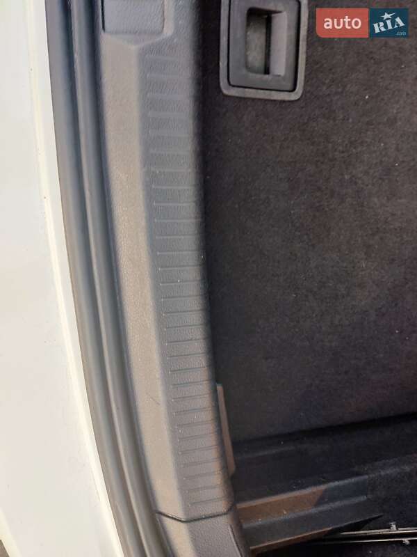 Хетчбек Volkswagen Golf 2013 в Мукачевому