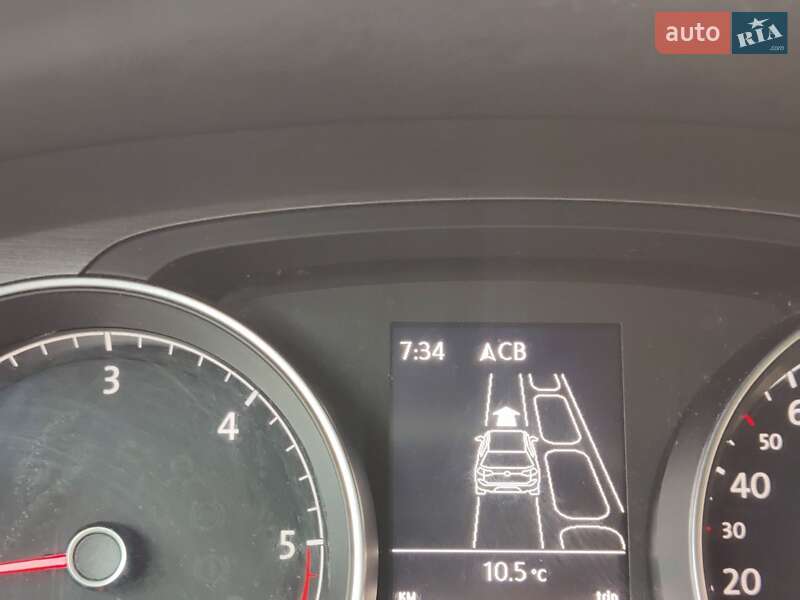 Хетчбек Volkswagen Golf 2013 в Мукачевому