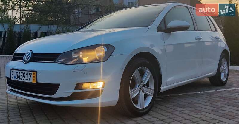 Хетчбек Volkswagen Golf 2013 в Мукачевому