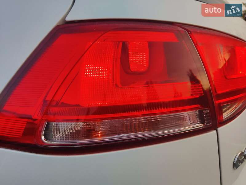 Хетчбек Volkswagen Golf 2013 в Мукачевому