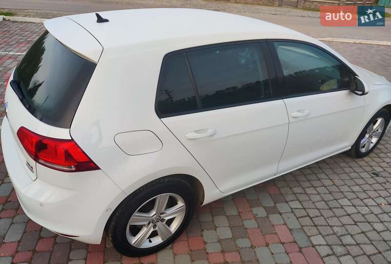 Хетчбек Volkswagen Golf 2013 в Мукачевому
