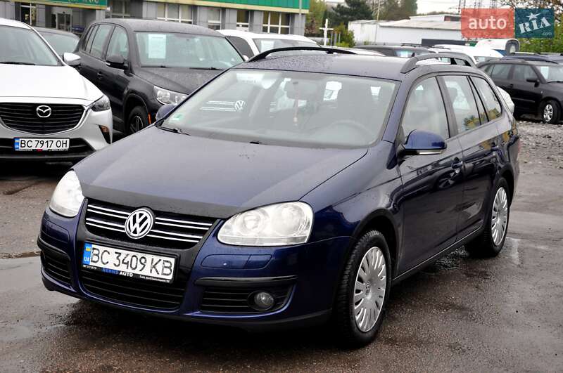 Універсал Volkswagen Golf 2009 в Львові