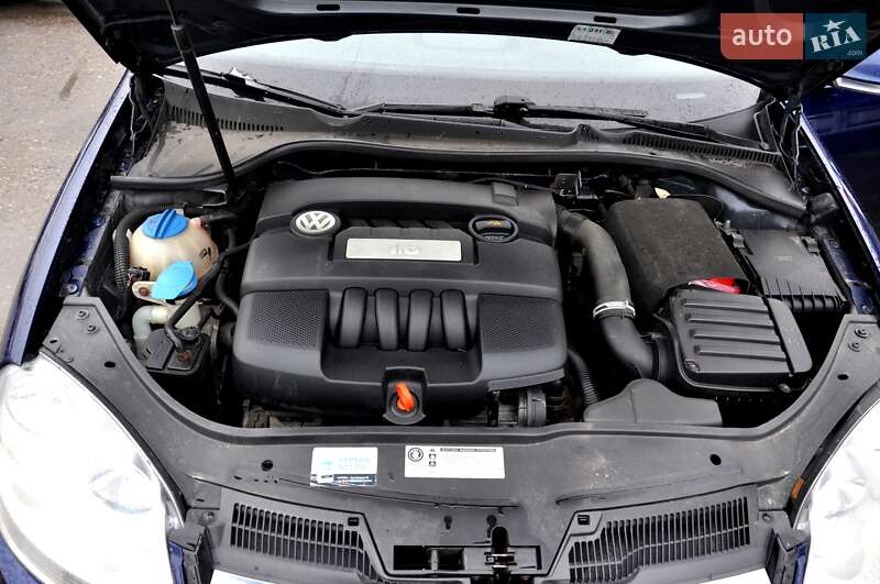 Універсал Volkswagen Golf 2009 в Львові