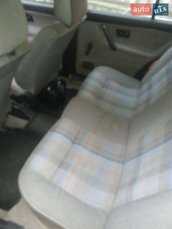 Хетчбек Volkswagen Golf 1989 в Коломиї