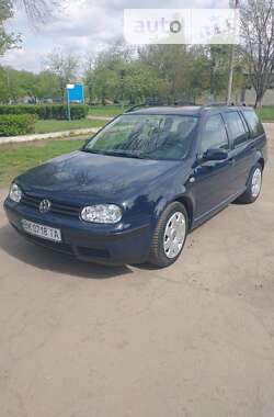 Универсал Volkswagen Golf 2001 в Луцке