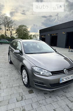 Універсал Volkswagen Golf 2013 в Кам'янці-Бузькій