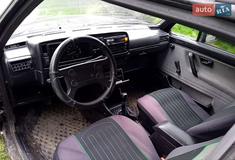 Хетчбек Volkswagen Golf 1987 в Львові