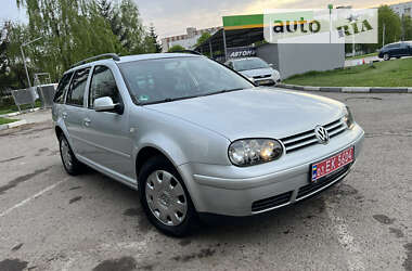 Универсал Volkswagen Golf 2006 в Луцке