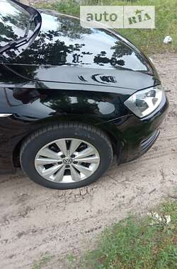 Універсал Volkswagen Golf 2015 в 