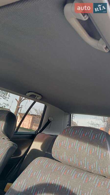 Хетчбек Volkswagen Golf 1997 в Львові