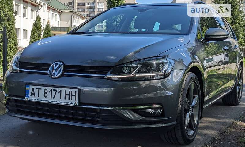 Универсал Volkswagen Golf 2017 в Калуше